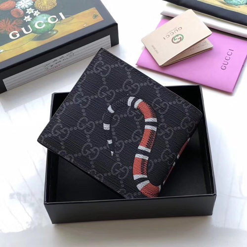 グッチ財布 レプリカ背面デザイン